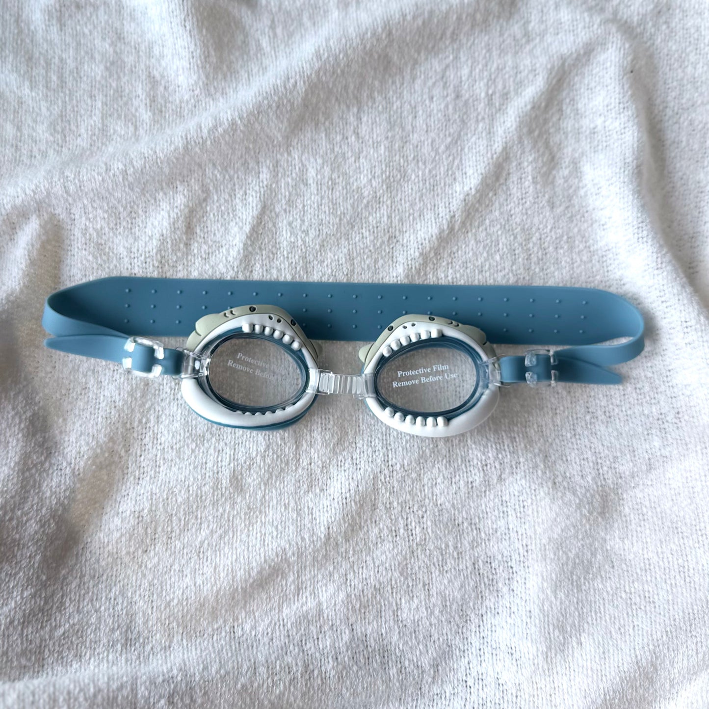 V Bunny Swimming Goggles